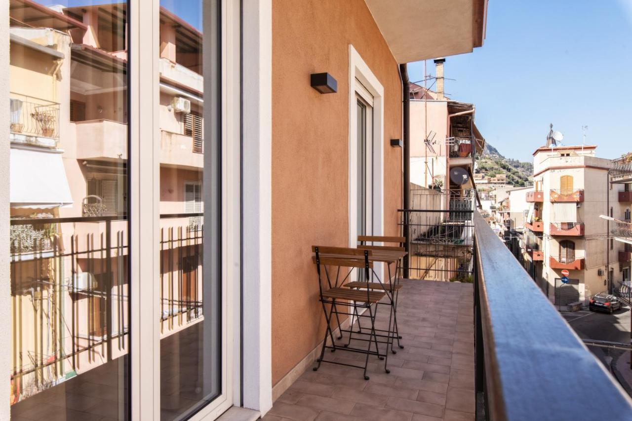 Le Tre More Giardini Naxos Exteriér fotografie